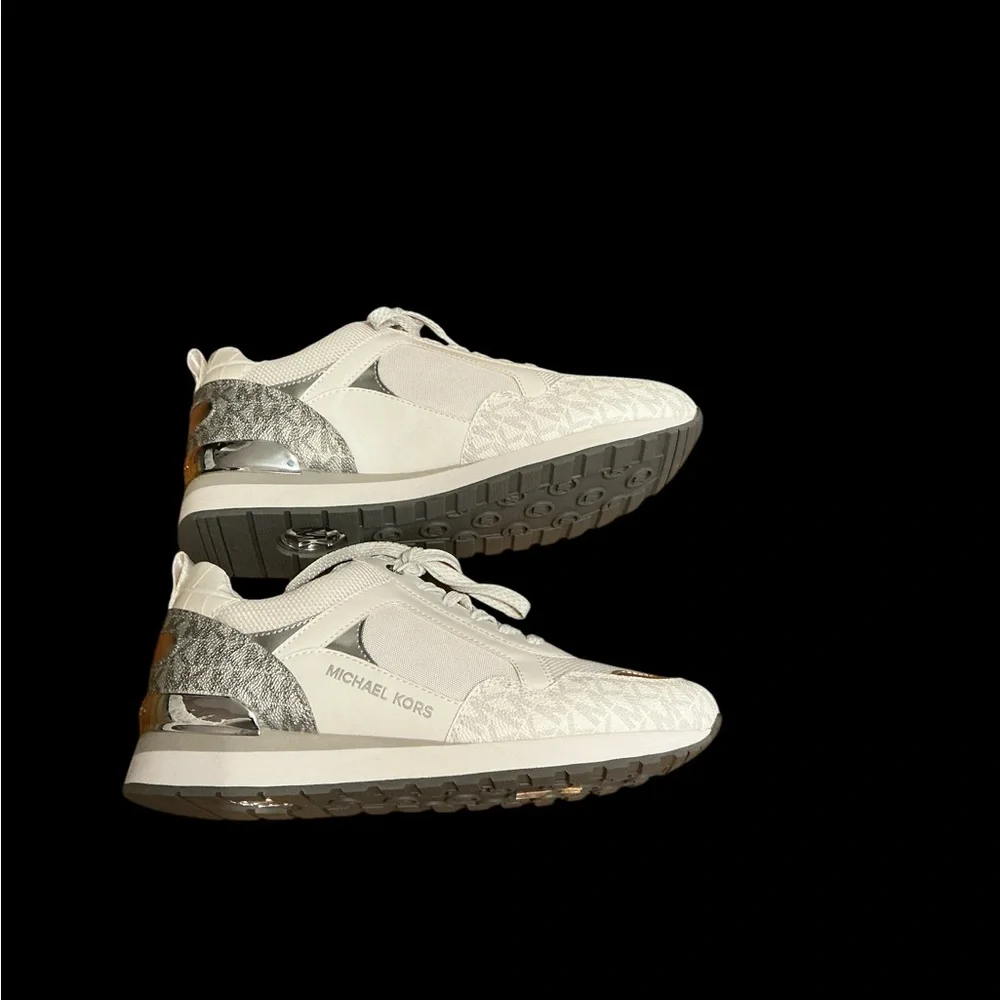 Michael Kors Sneakers